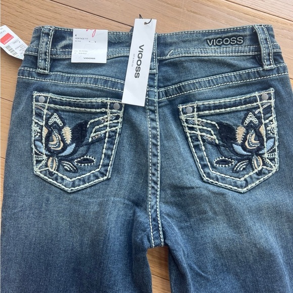 Vigoss Blue Embroidered Jeans Floral Design slim bootcut size 4 34 long midrise - Picture 2 of 11